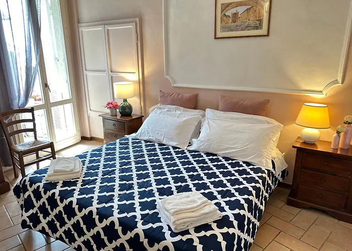 Portica Apartment